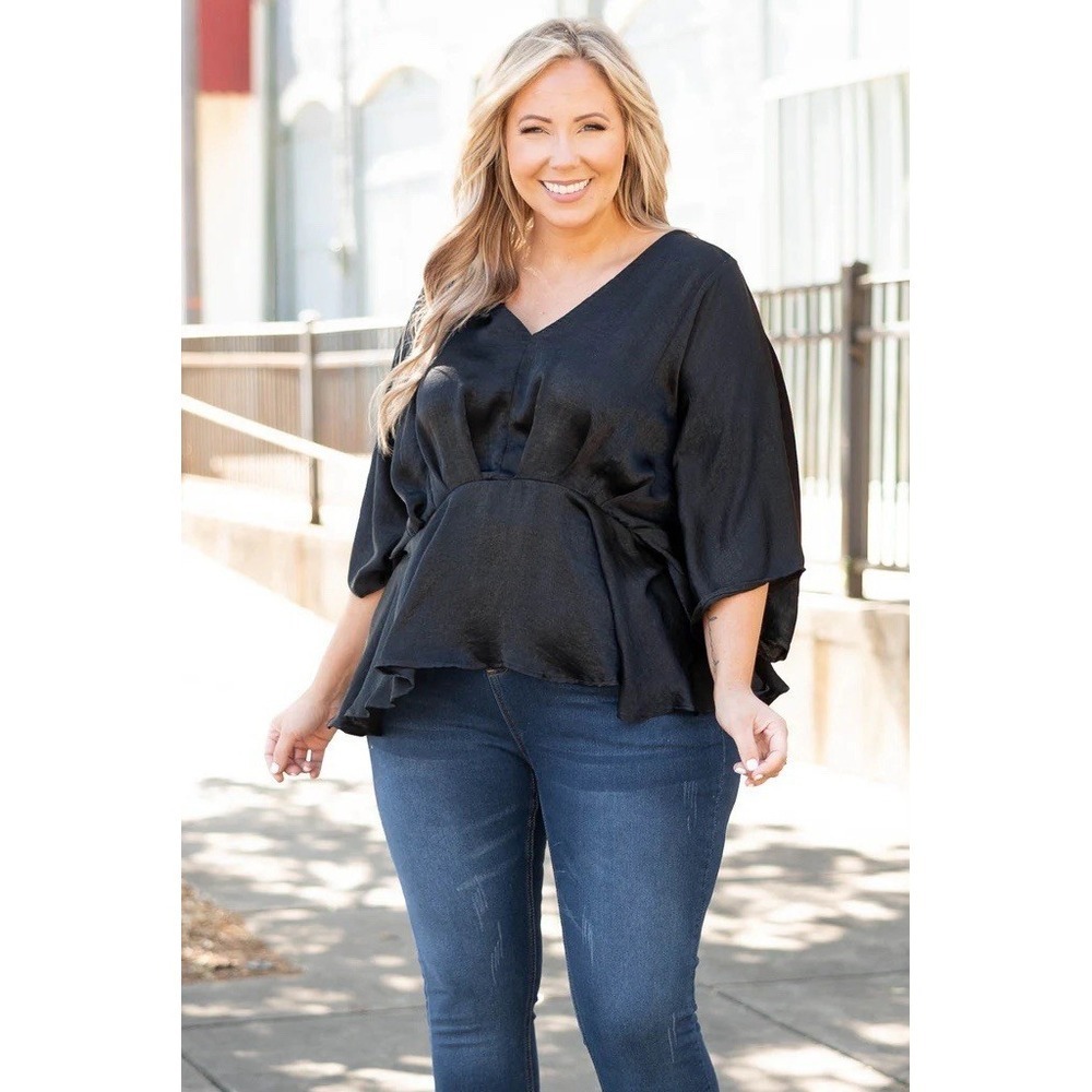 CHICSOUL Plus 3X Top One Little Spark Top Black‎ Satin Blouse Pleated Peplum